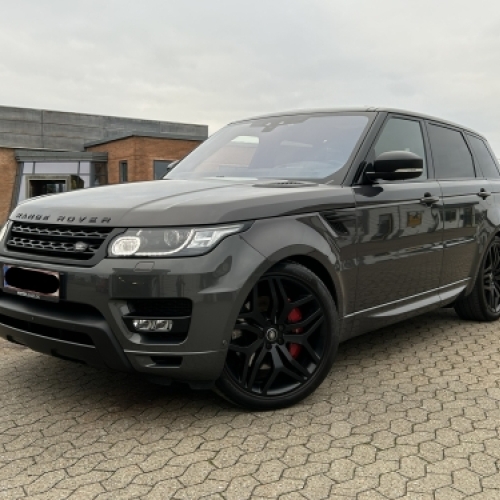 Range Rover Sport efter bilpleje i Horsens med ren lak og flot helhedsindtryk