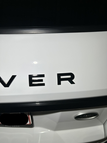 Range Rover bagklap efter polering i Horsens med ren lak og bedre glans